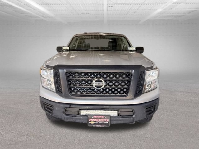 nissan titan xd 2018 1N6BA1F33JN527299 image nissan titan xd 2018 1N6BA1F33JN527299 image